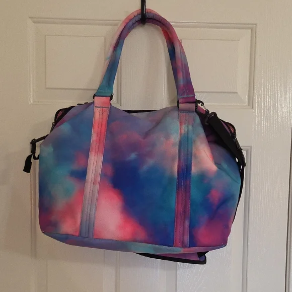 Herschel Supply Company Tie-Dye Pink & Blue Travel Duffel - Picture 2 of 12